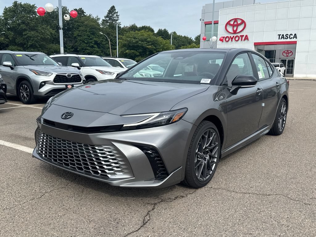 New 2026 Toyota Camry XSE w/ Premium Package AWD/4WD image 3