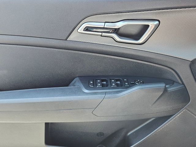 Used 2024 Kia Sportage LX image 29