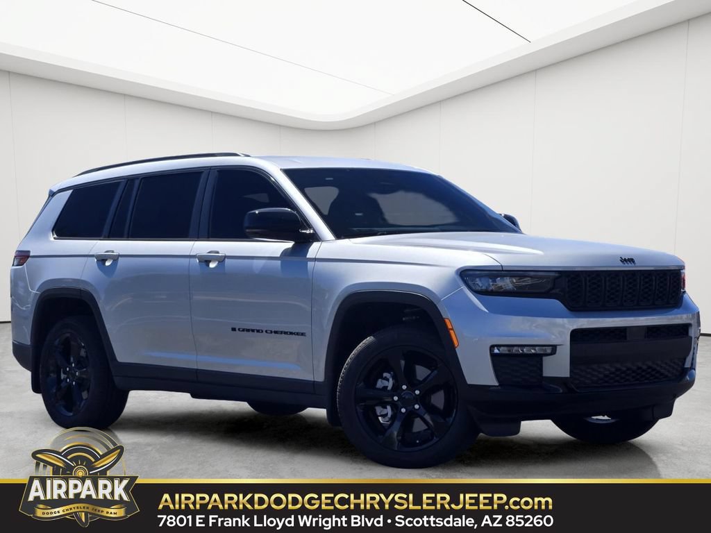 New 2025 Jeep Grand Cherokee L Limited w/ Black Appearance Package AWD/4WD video 1
