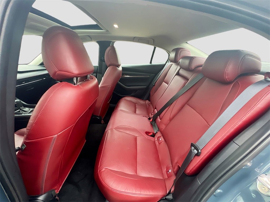 Used 2024 MAZDA MAZDA3 s image 24