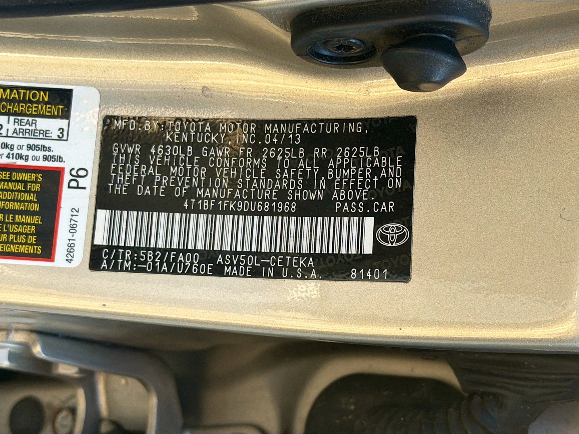 Used 2013 Toyota Camry L image 38
