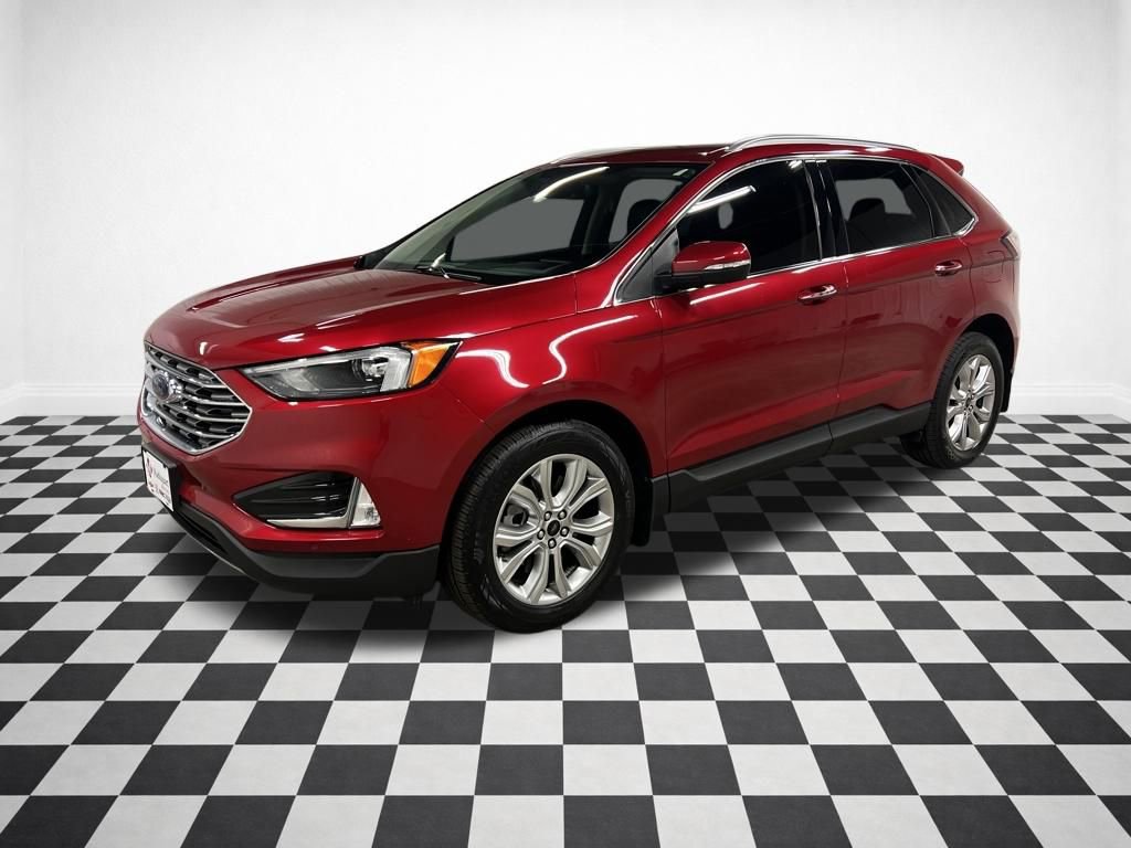 Used 2024 Ford Edge Titanium image 4