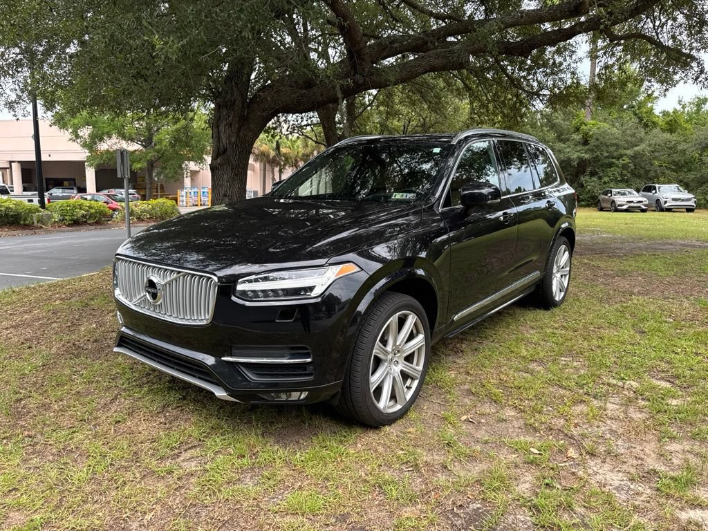 Used 2017 Volvo XC90 T6 Inscription w/ Vision Package AWD/4WD image 8