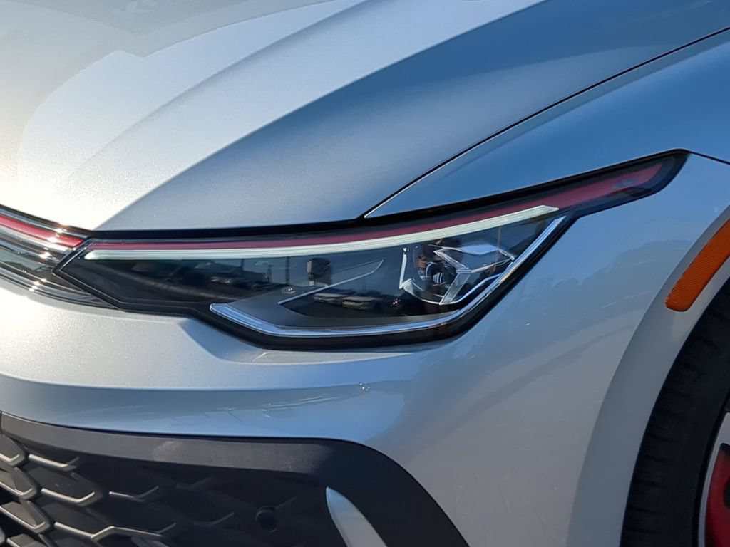 New 2026 Volkswagen GTI SE FWD image 7