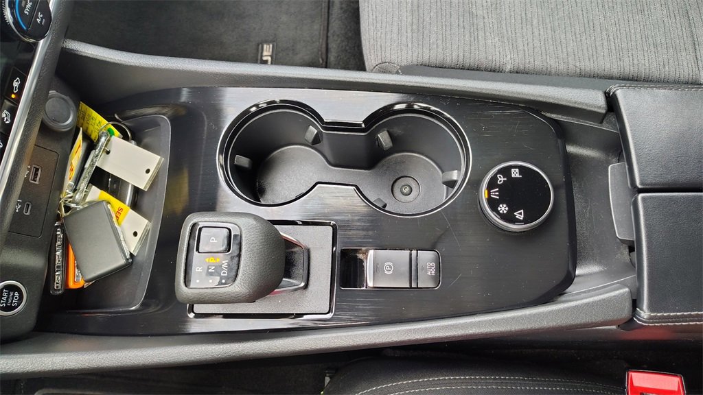 Used 2023 Nissan Rogue SV image 23