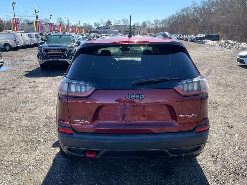 Used 2019 Jeep Cherokee Trailhawk image 6