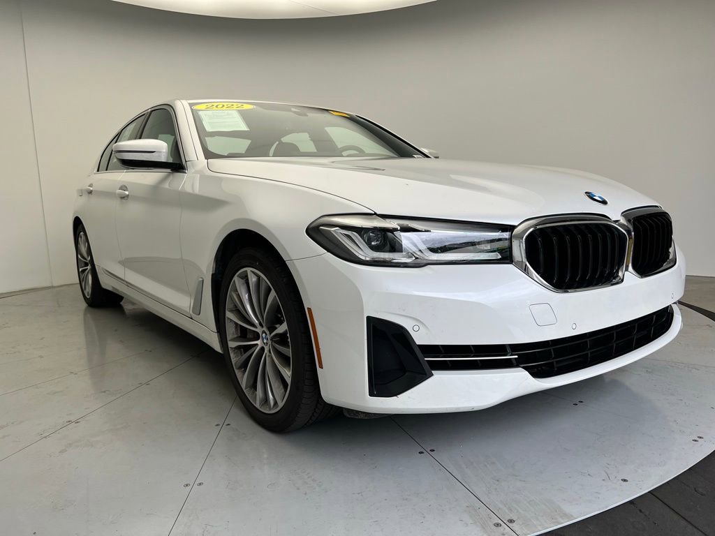 Certified 2022 BMW 540i w/ Premium Package image 2