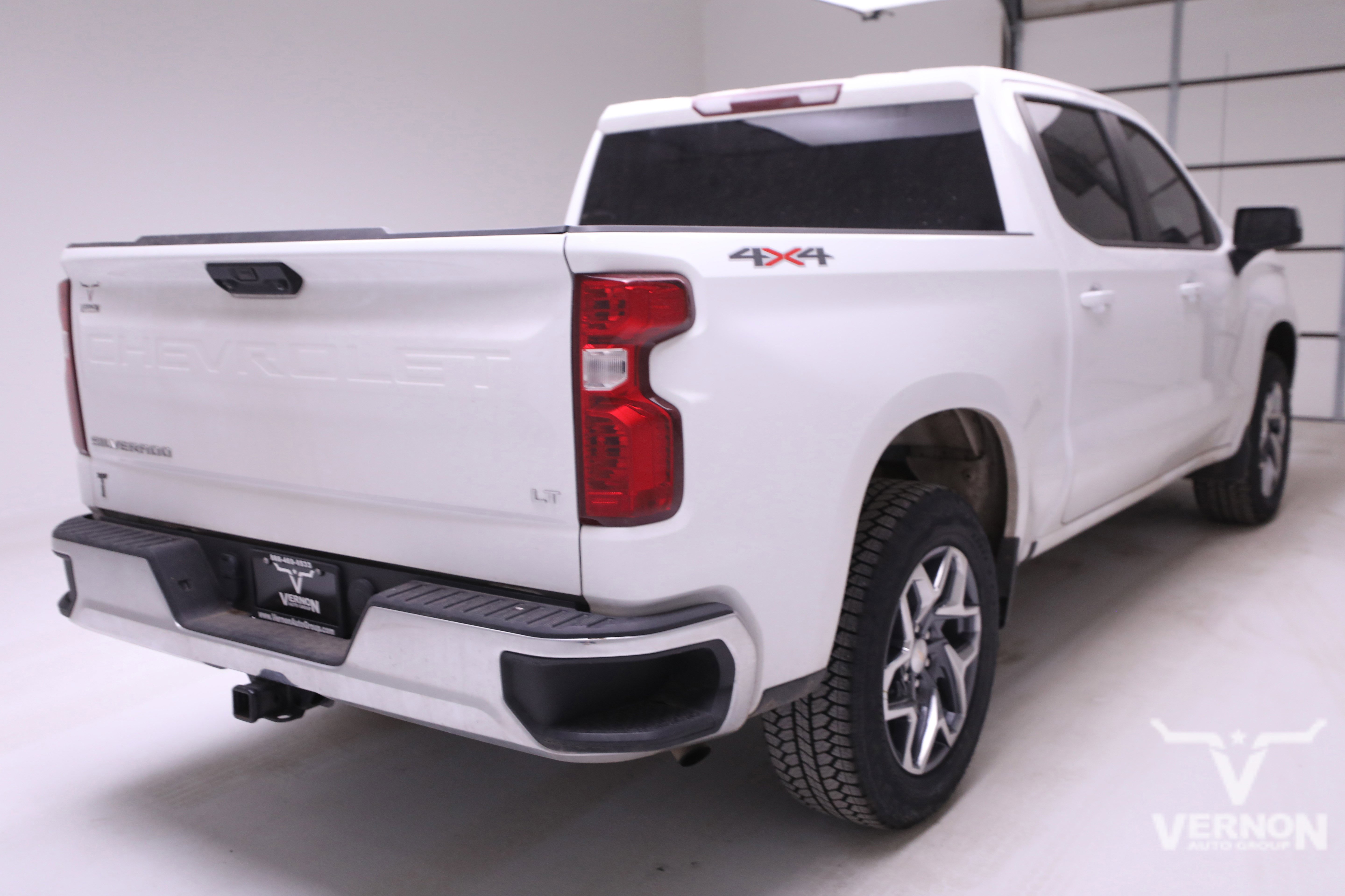 Used 2024 Chevrolet Silverado 1500 LT image 4