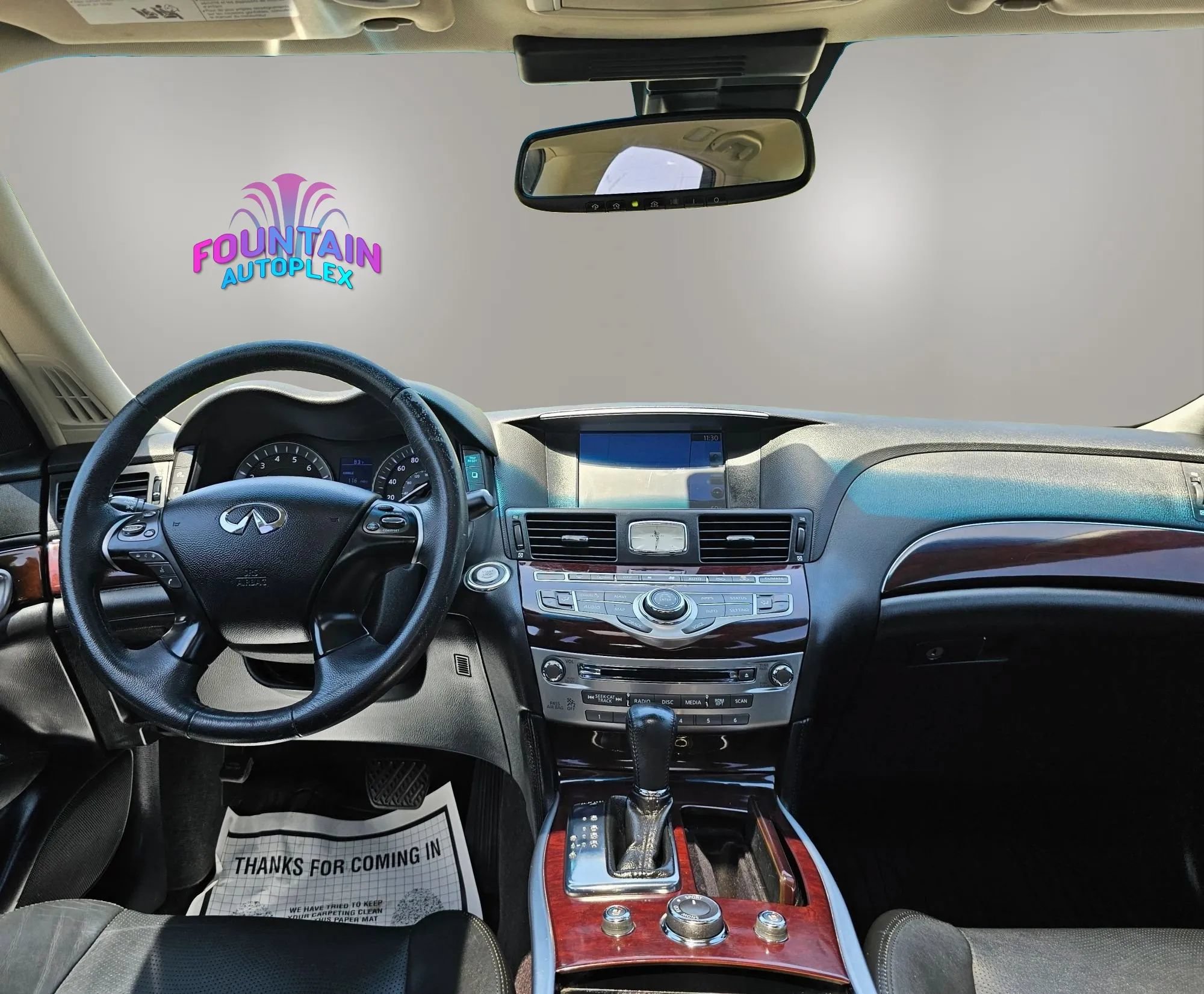 Used 2018 INFINITI Q70 Luxe RWD image 23