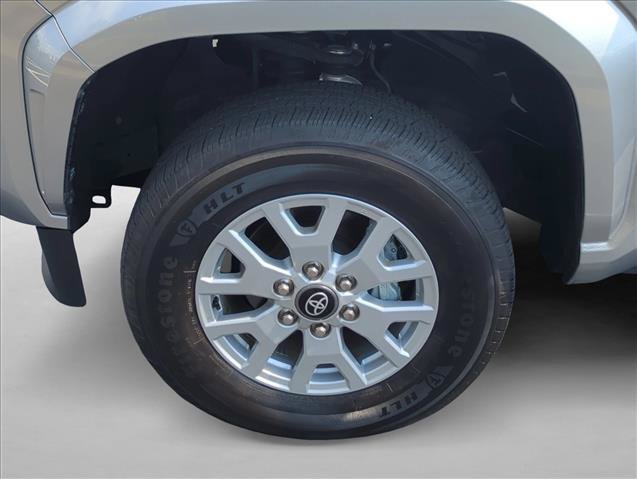 Certified 2024 Toyota Tacoma SR5 w/ SR5 Upgrade Package AWD/4WD image 26