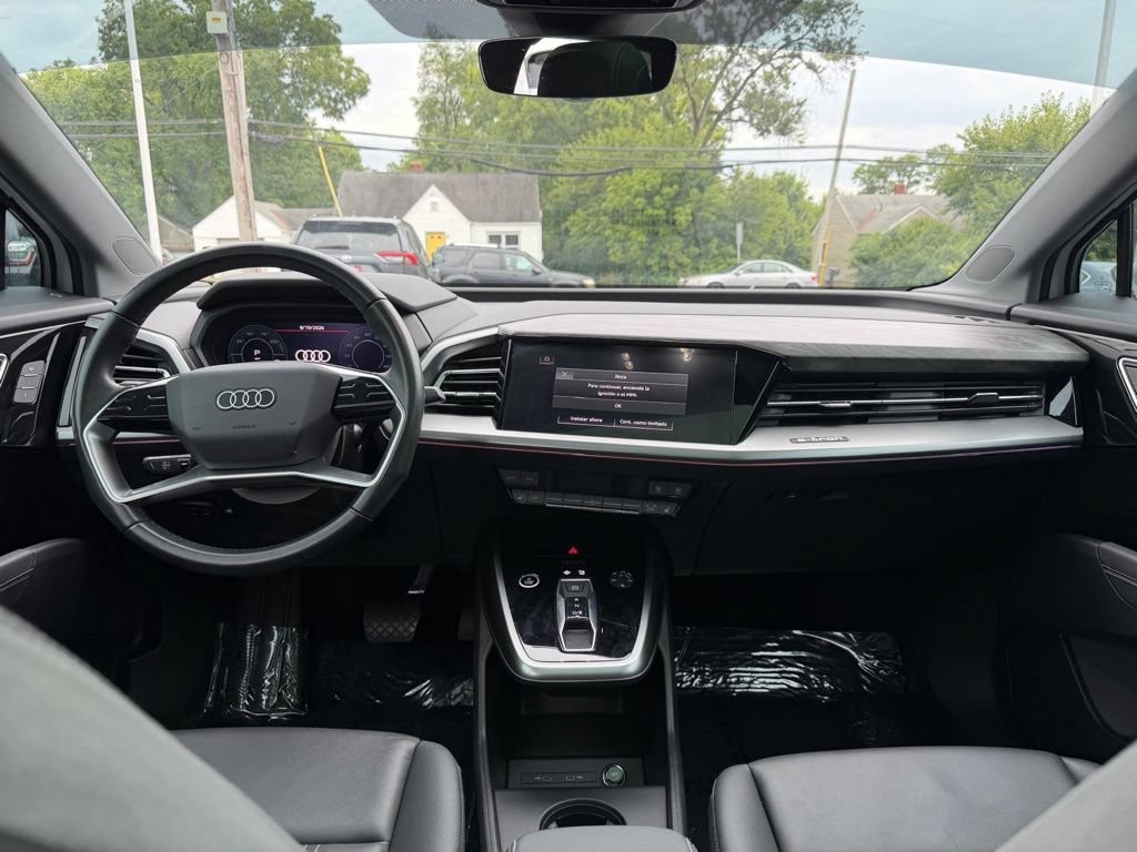 Used 2022 Audi Q4 e-tron Premium Plus w/ Premium Plus AWD/4WD image 22