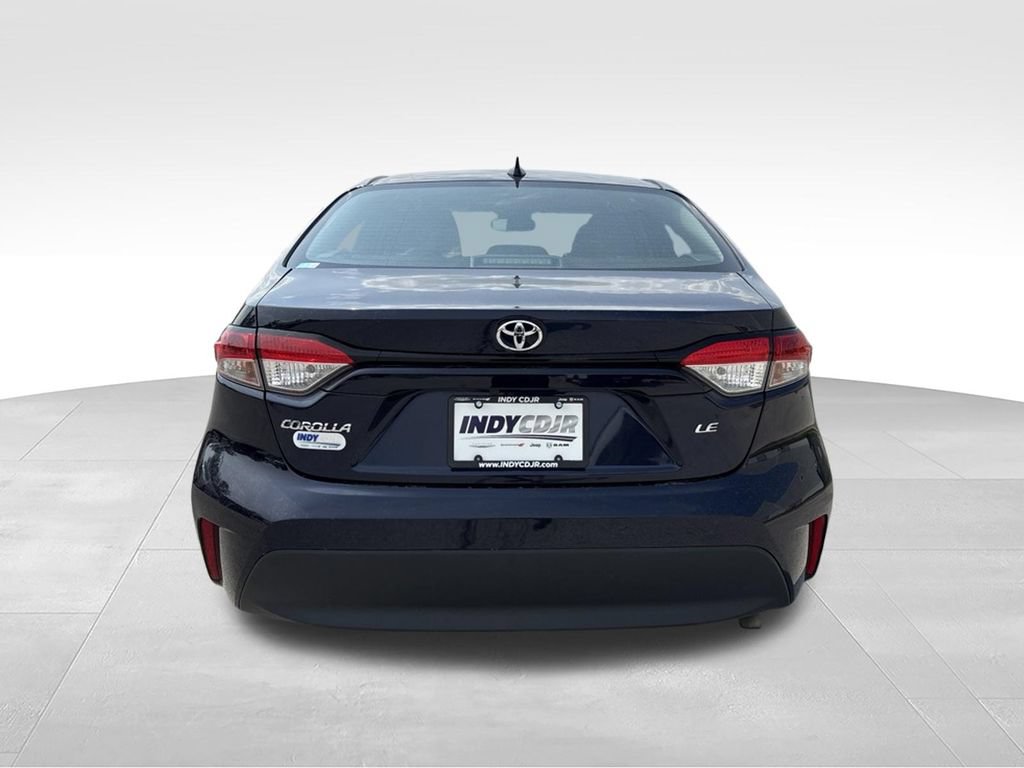 Used 2023 Toyota Corolla LE FWD image 5