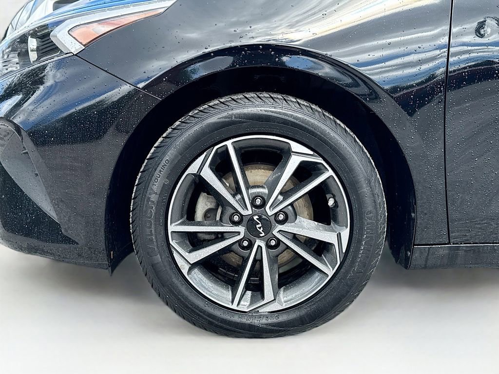 Certified 2023 Kia Forte LXS FWD image 31
