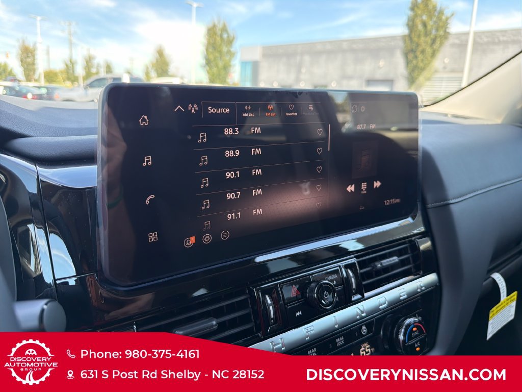 New 2026 Nissan Pathfinder SV w/ SV Premium Package FWD image 16