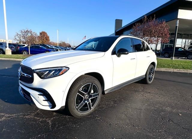 Certified 2026 Mercedes-Benz GLC 300 4MATIC image 3