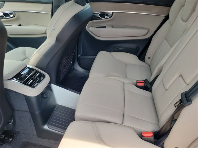 New 2026 Volvo XC90 T8 Plus image 13