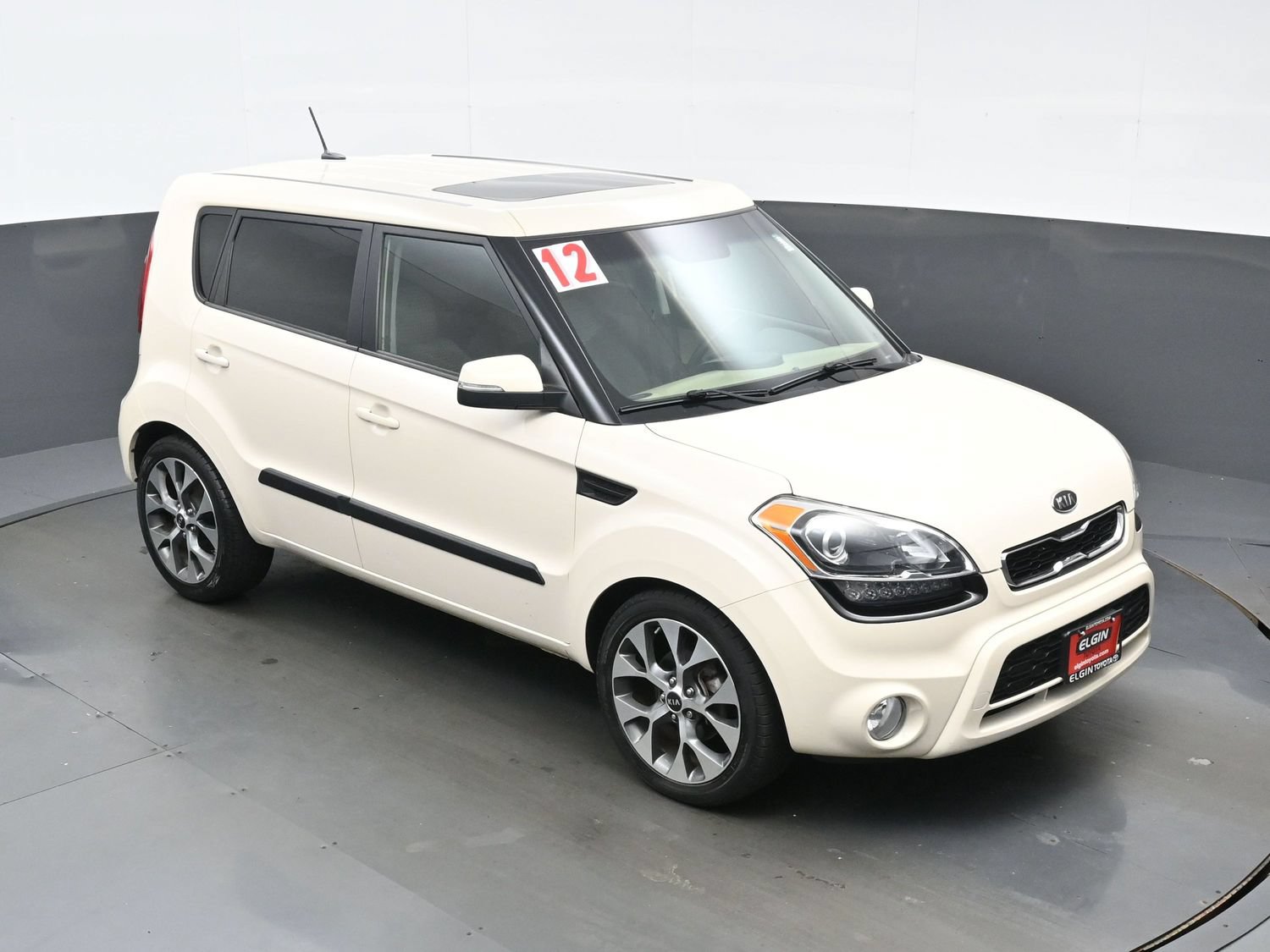 Used 2012 Kia Soul ! FWD image 34
