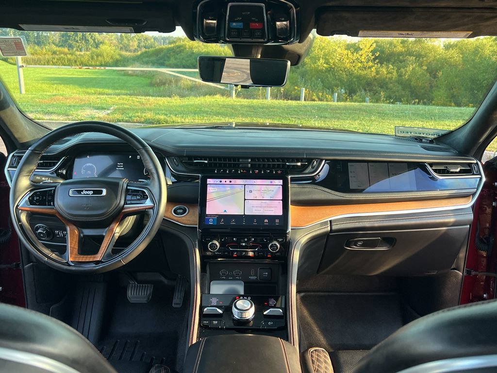 Used 2022 Jeep Grand Cherokee Summit image 23