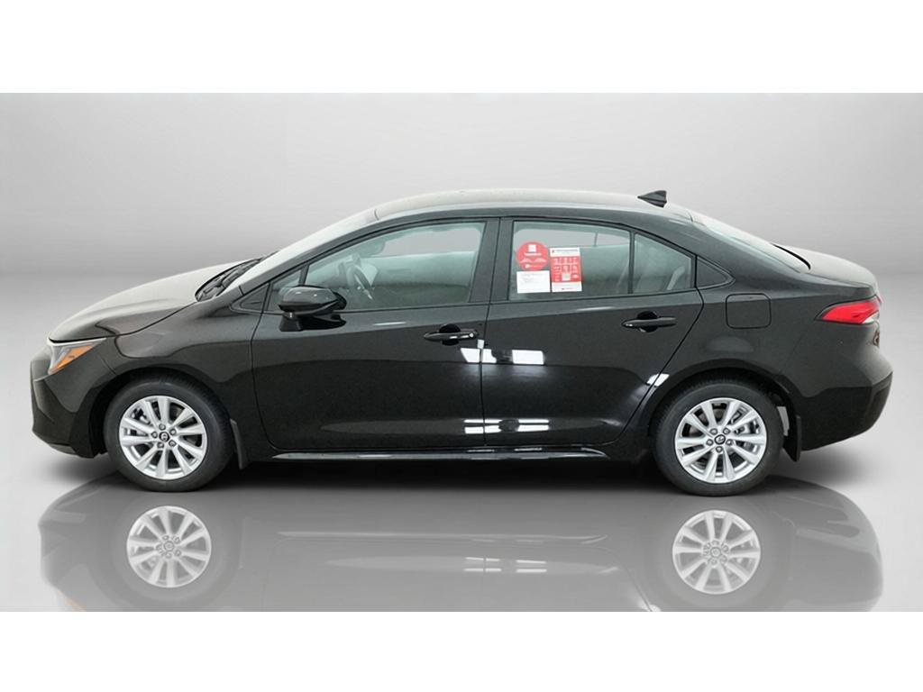 New 2027 Toyota Corolla LE w/ LE Premium Package FWD image 3