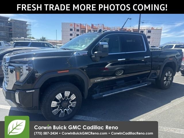 Used 2024 GMC Sierra 2500 Denali w/ Technology Package AWD/4WD image 1