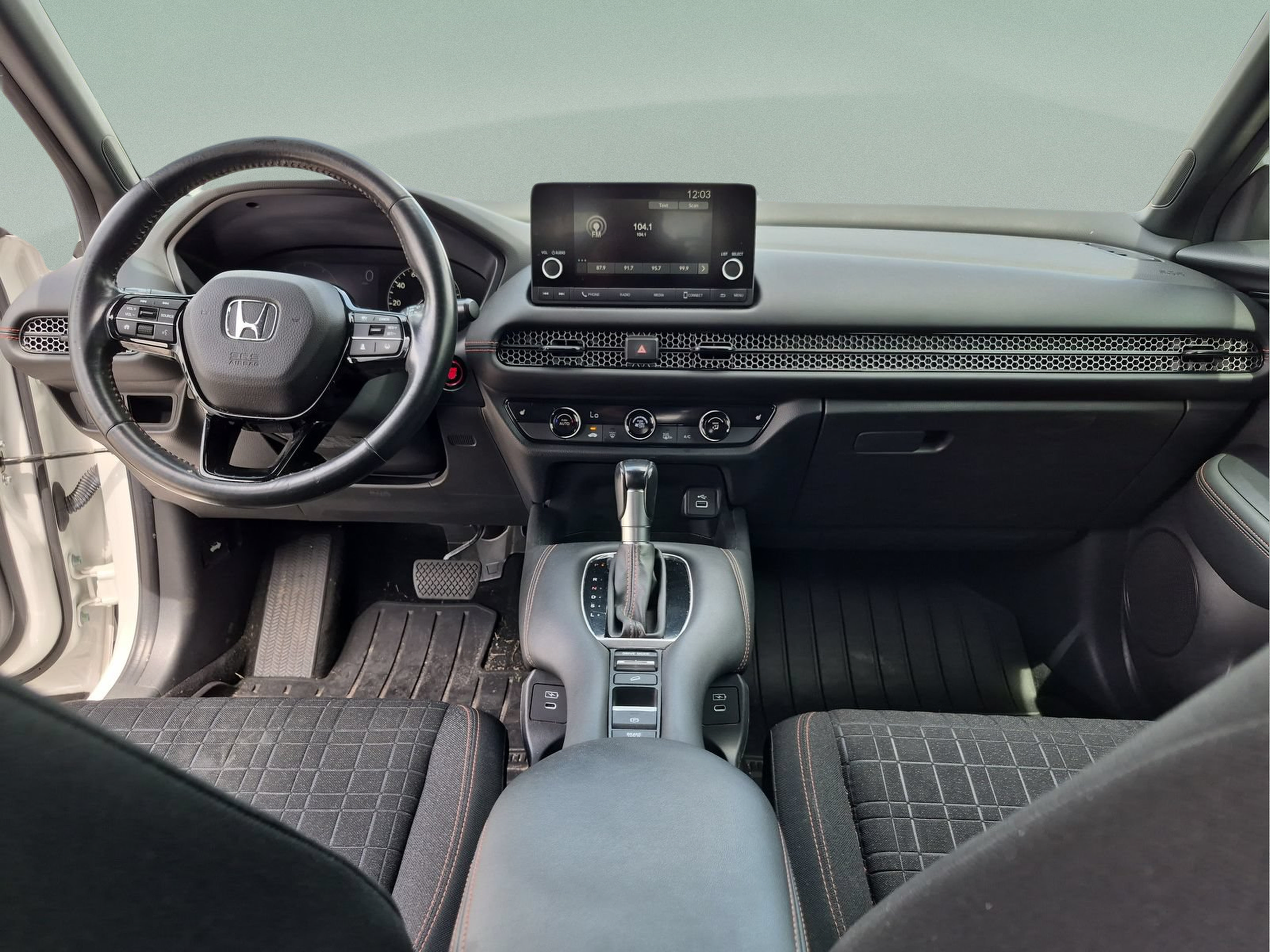 Certified 2024 Honda HR-V Sport image 27