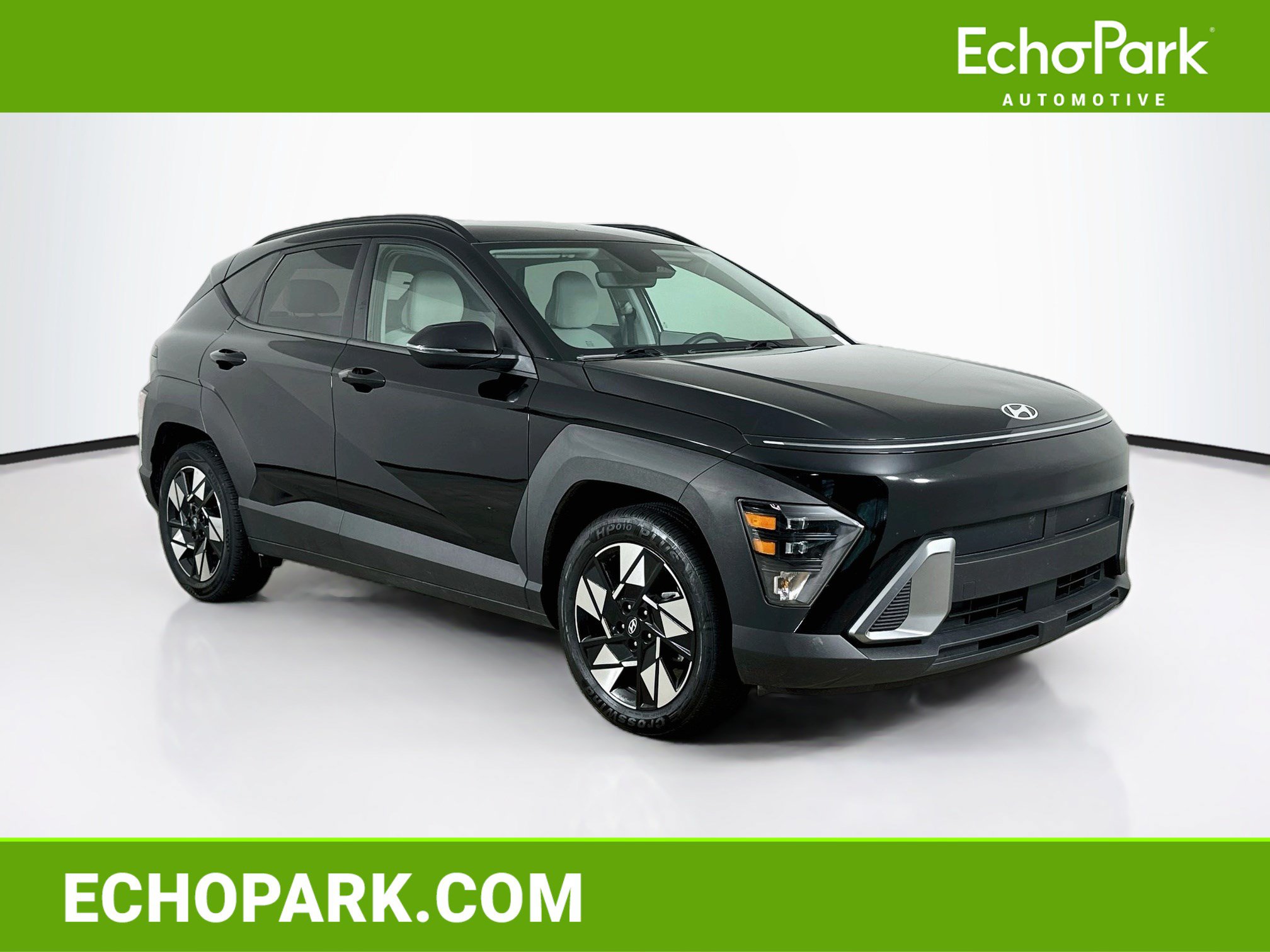 Used 2025 Hyundai Kona SEL FWD image 1