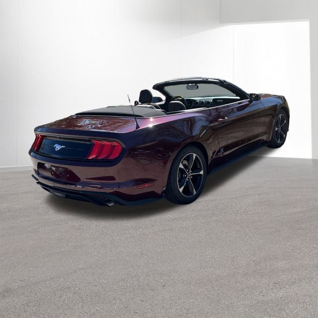 Used 2018 Ford Mustang Convertible image 5