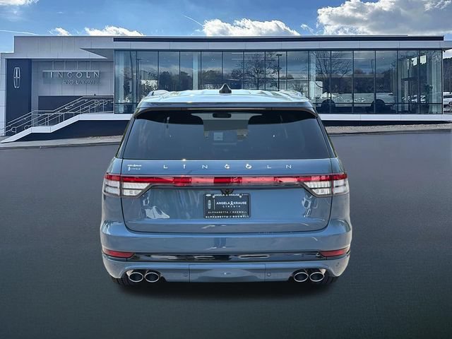 New 2026 Lincoln Aviator 2WD w/ Jet Appearance Package image 6
