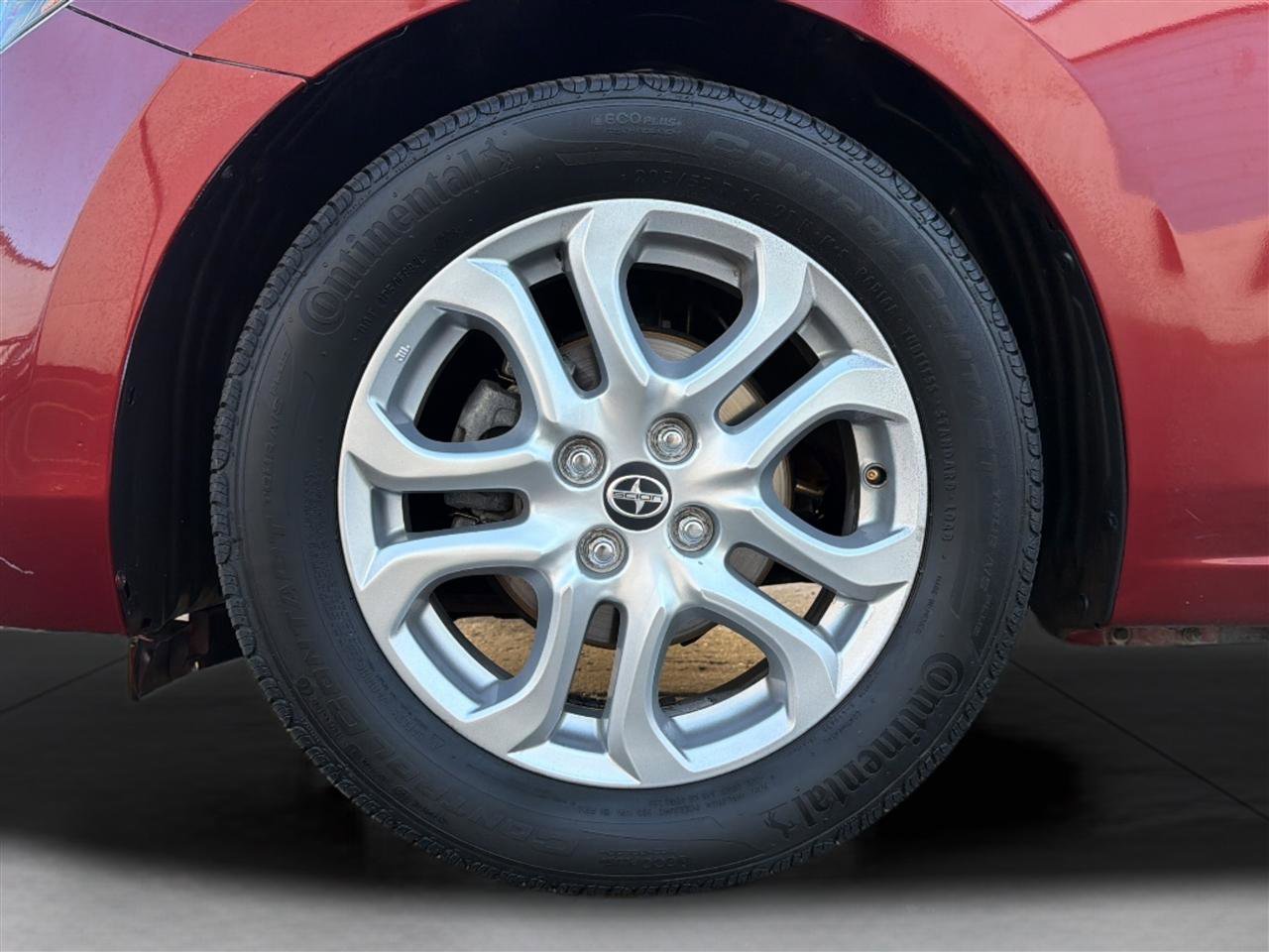 Used 2016 Scion iA image 28