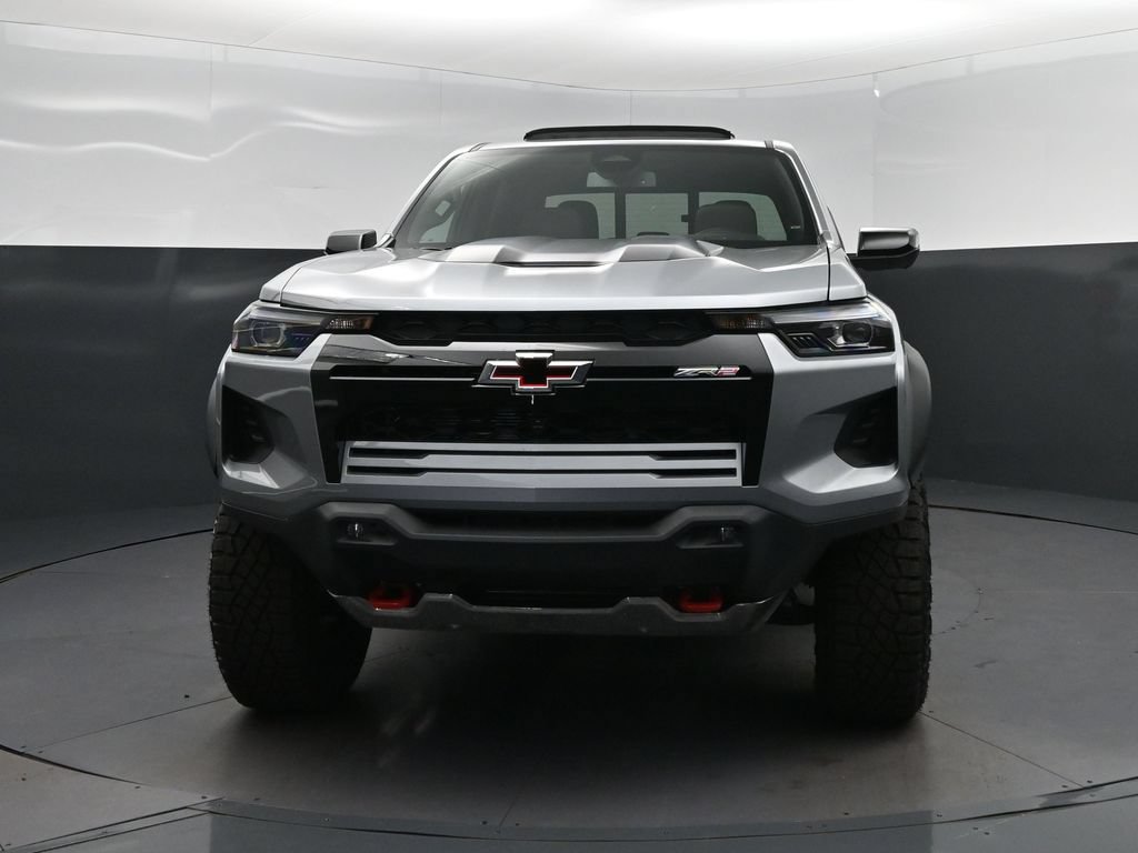 New 2026 Chevrolet Colorado ZR2 w/ Midnight Edition AWD/4WD image 10