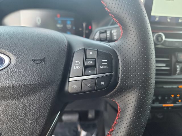 Used 2025 Ford Escape ST-Line AWD/4WD image 19