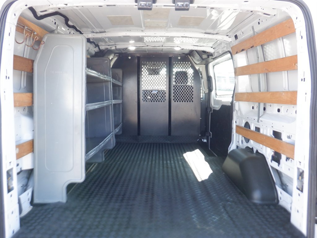 Used 2022 Ford Transit 250 Low Roof w/ Exterior Upgrade Package image 5