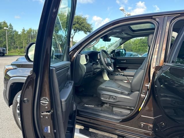 Used 2023 Toyota Tundra Limited AWD/4WD image 14