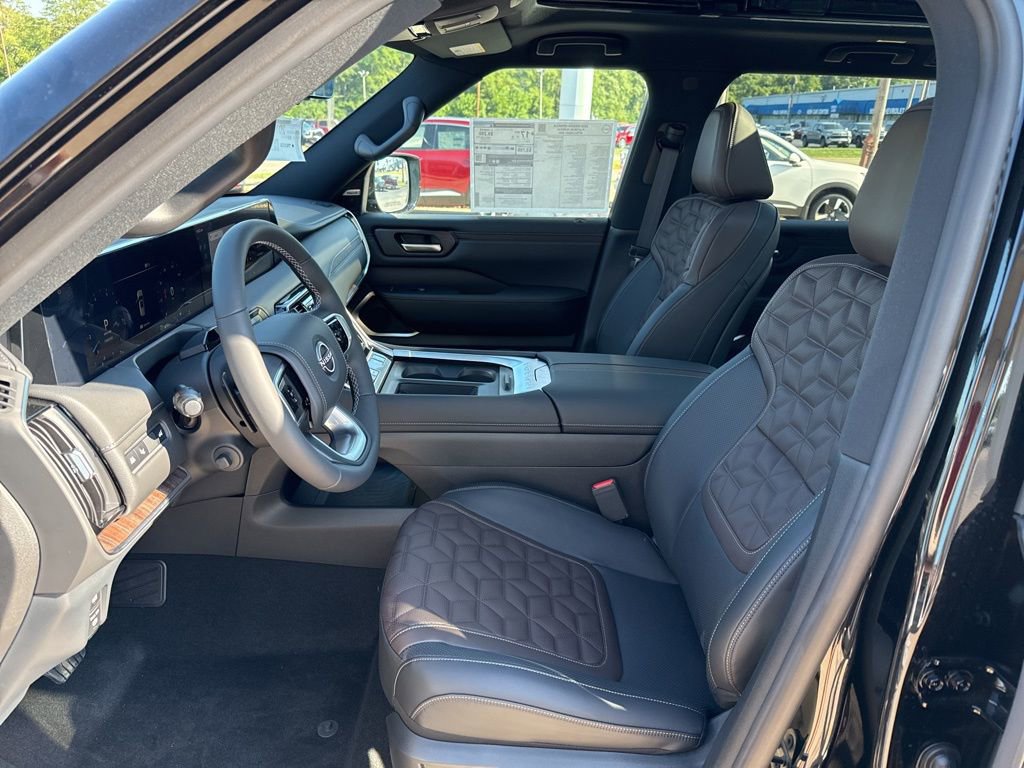 New 2025 Nissan Armada Platinum Reserve image 11