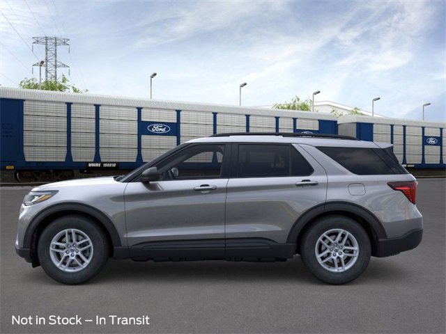New 2026 Ford Explorer Active image 3
