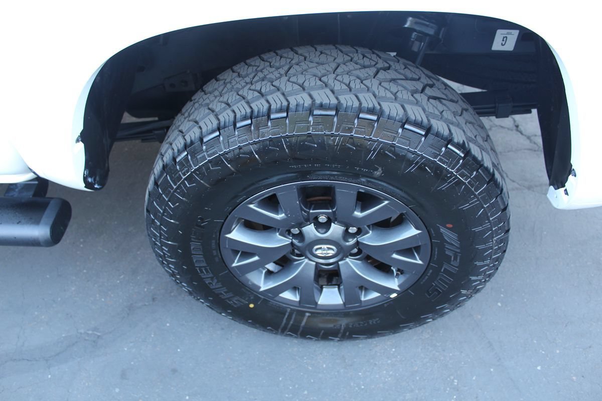 Used 2023 Toyota Tacoma SR5 AWD/4WD image 14