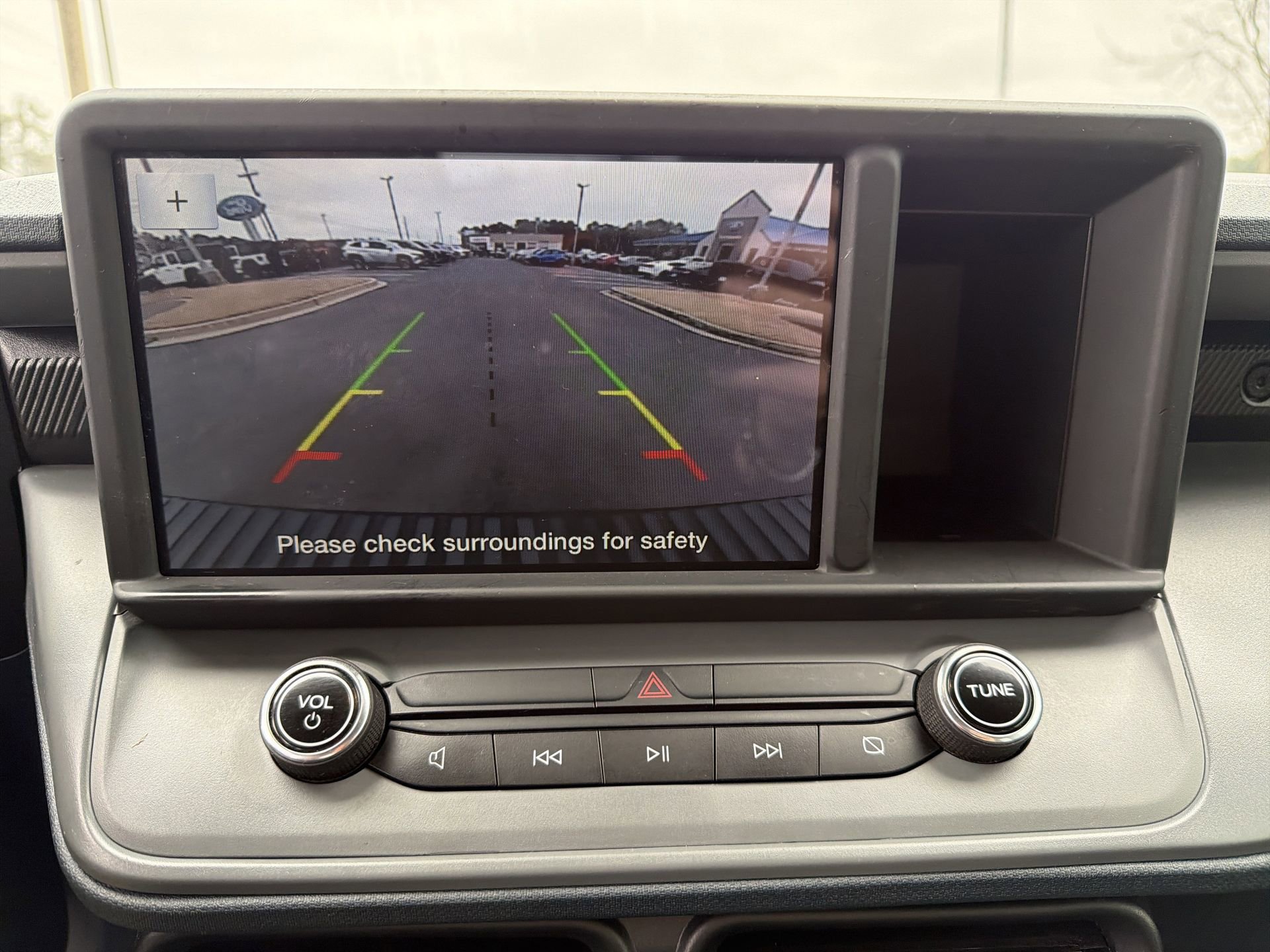 Certified 2024 Ford Maverick XL image 4