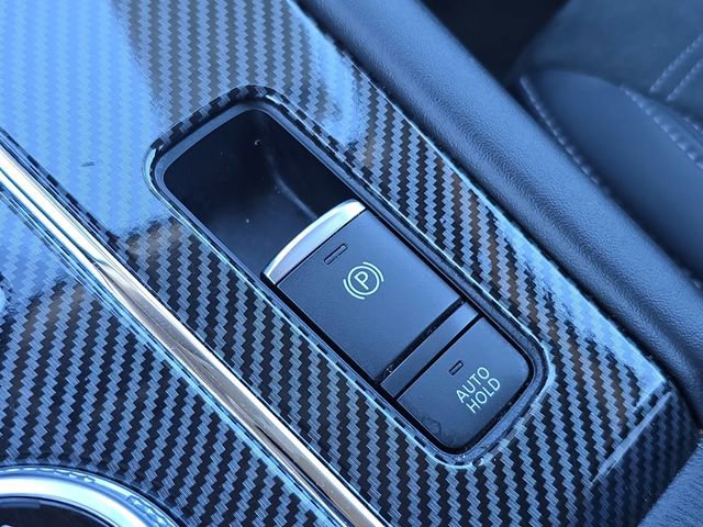 Used 2023 Mitsubishi Outlander SE image 30