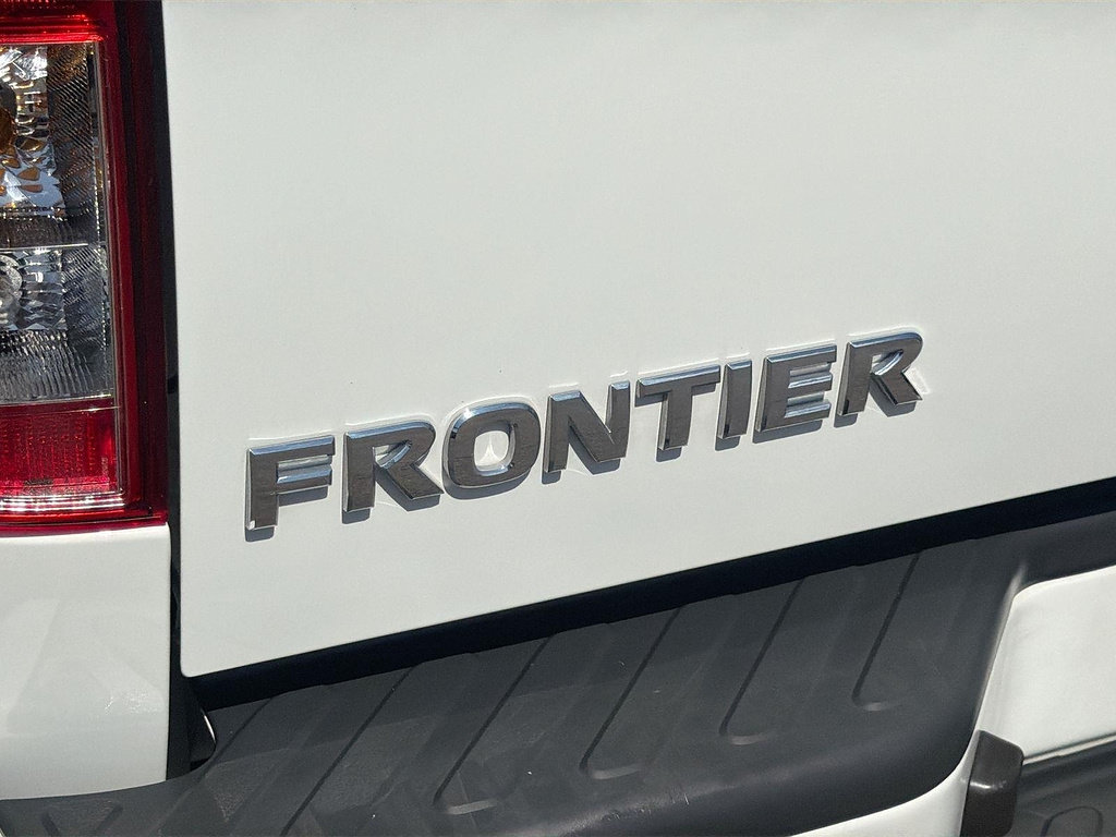Used 2021 Nissan Frontier S RWD image 24