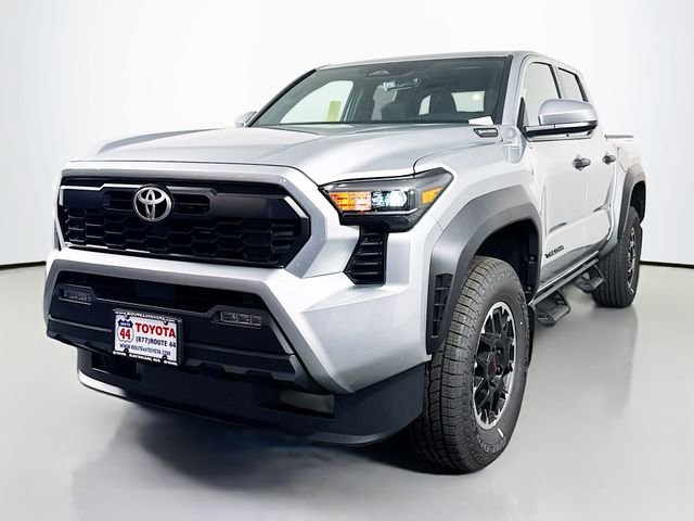 New 2025 Toyota Tacoma TRD Off-Road image 2