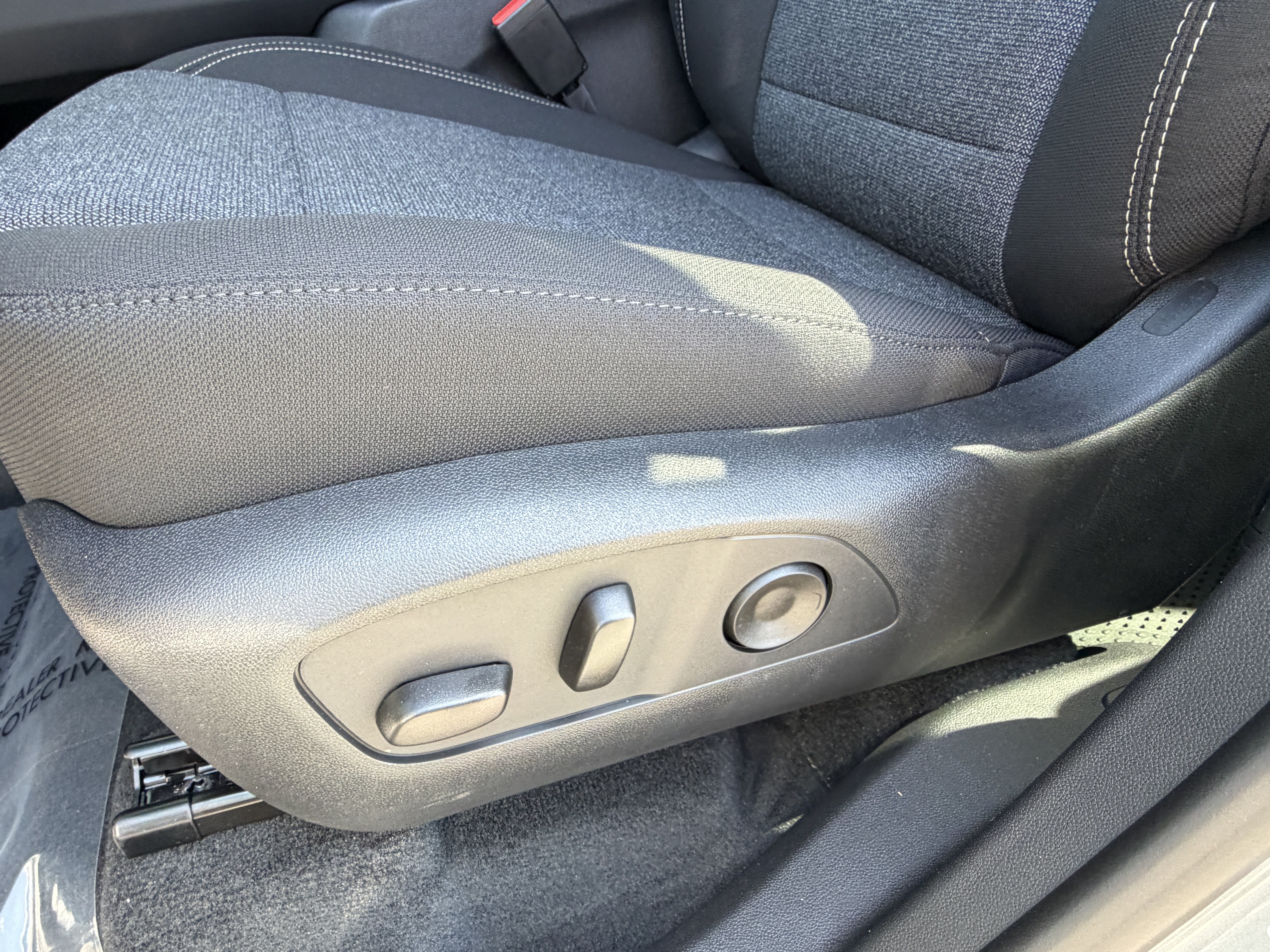 New 2026 GMC Acadia Elevation w/ Black Edition FWD image 13