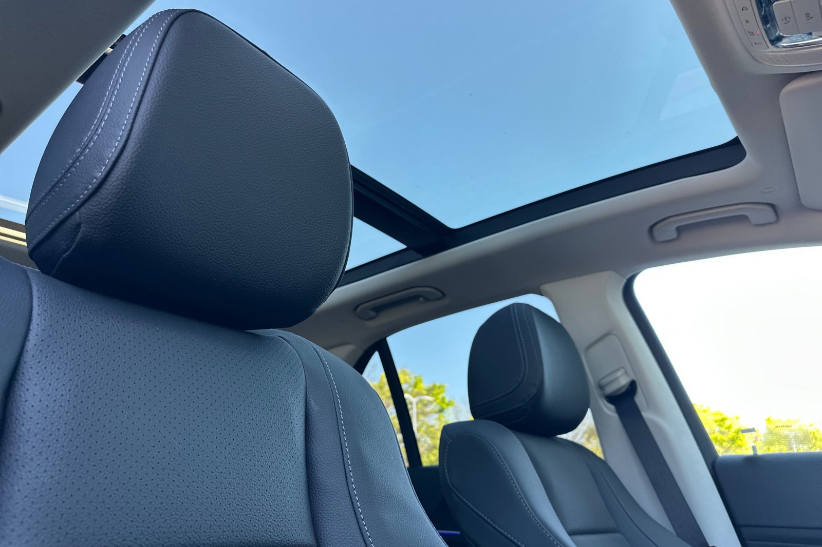 New 2026 Mercedes-Benz GLE 450 4MATIC image 17