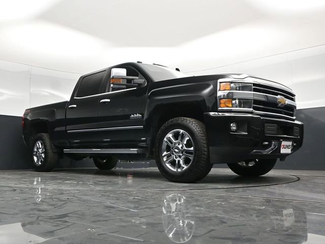 Used 2019 Chevrolet Silverado 2500 High Country w/ Duramax Plus Package AWD/4WD image 58