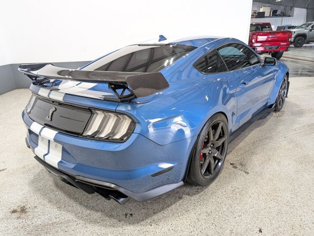 Used 2020 Ford Mustang Shelby GT500 w/ Carbon Fiber Track Pack RWD image 4