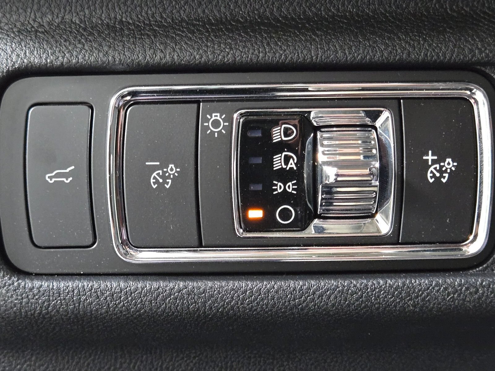 New 2026 Lincoln Corsair Reserve FWD image 24