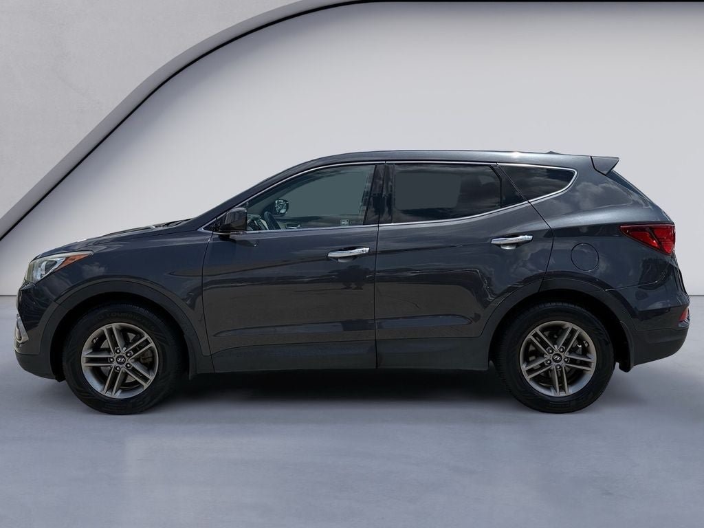 Used 2017 Hyundai Santa Fe Sport FWD image 2