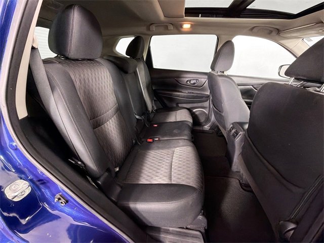 Used 2020 Nissan Rogue SV image 24