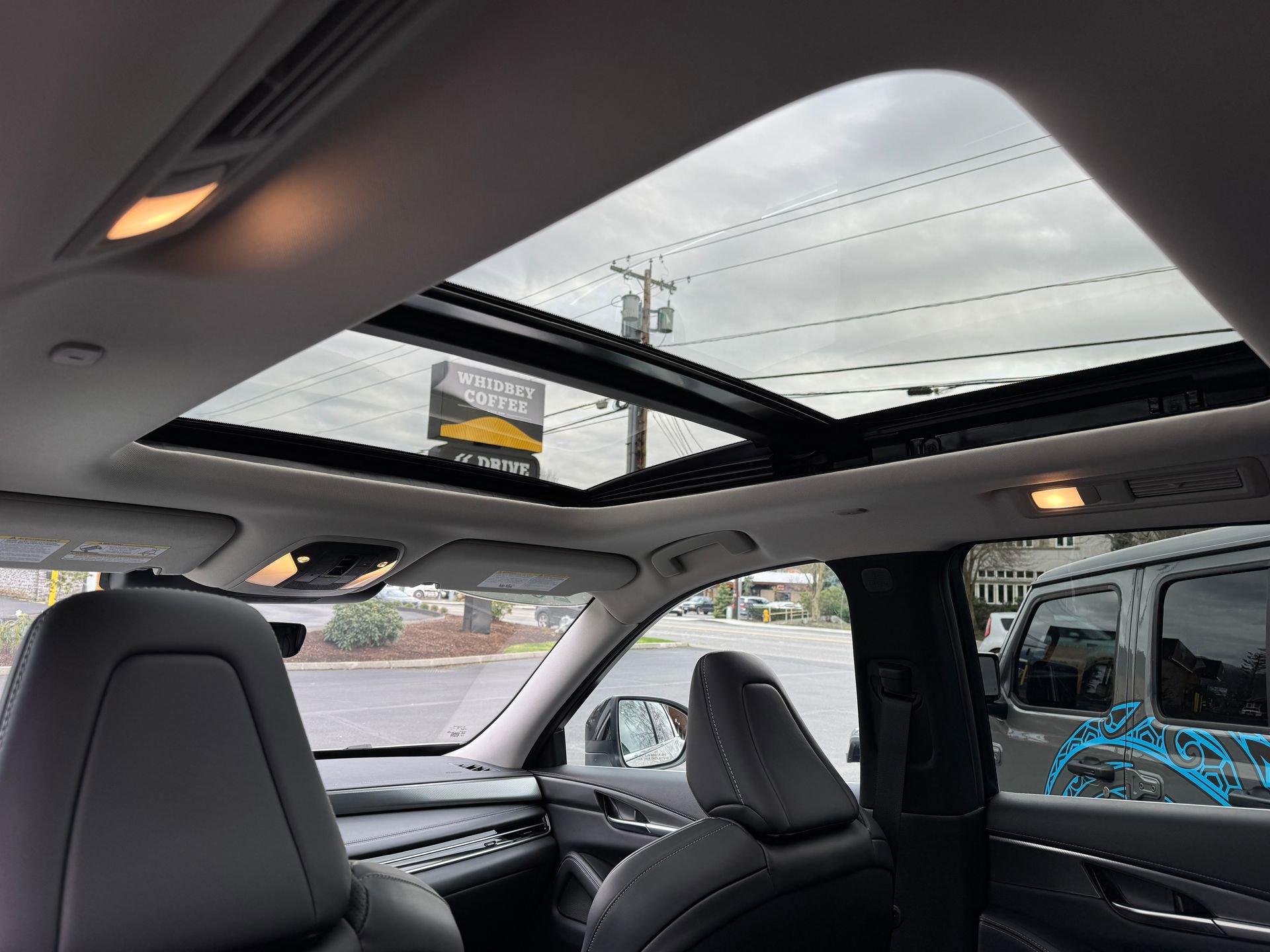 Used 2025 INFINITI QX60 Luxe image 17