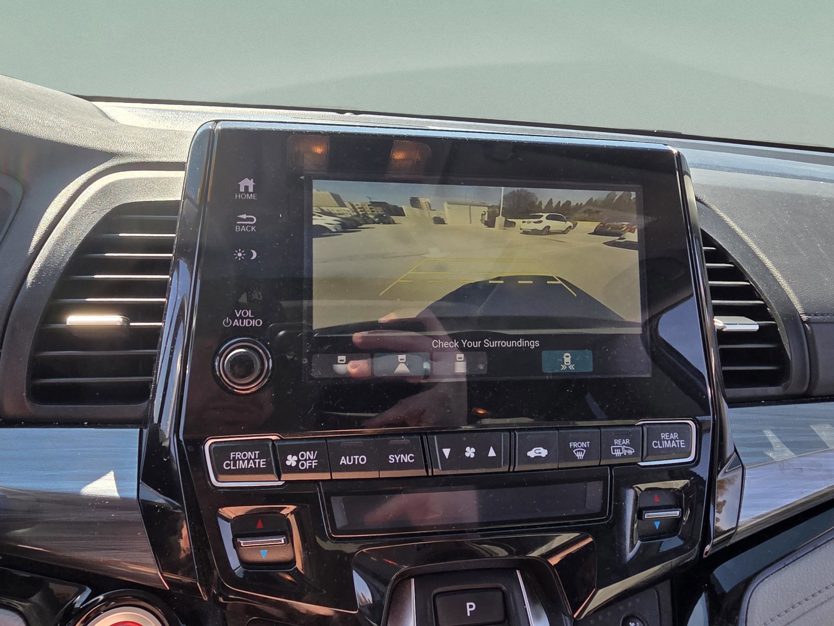 Used 2023 Honda Odyssey Elite image 16