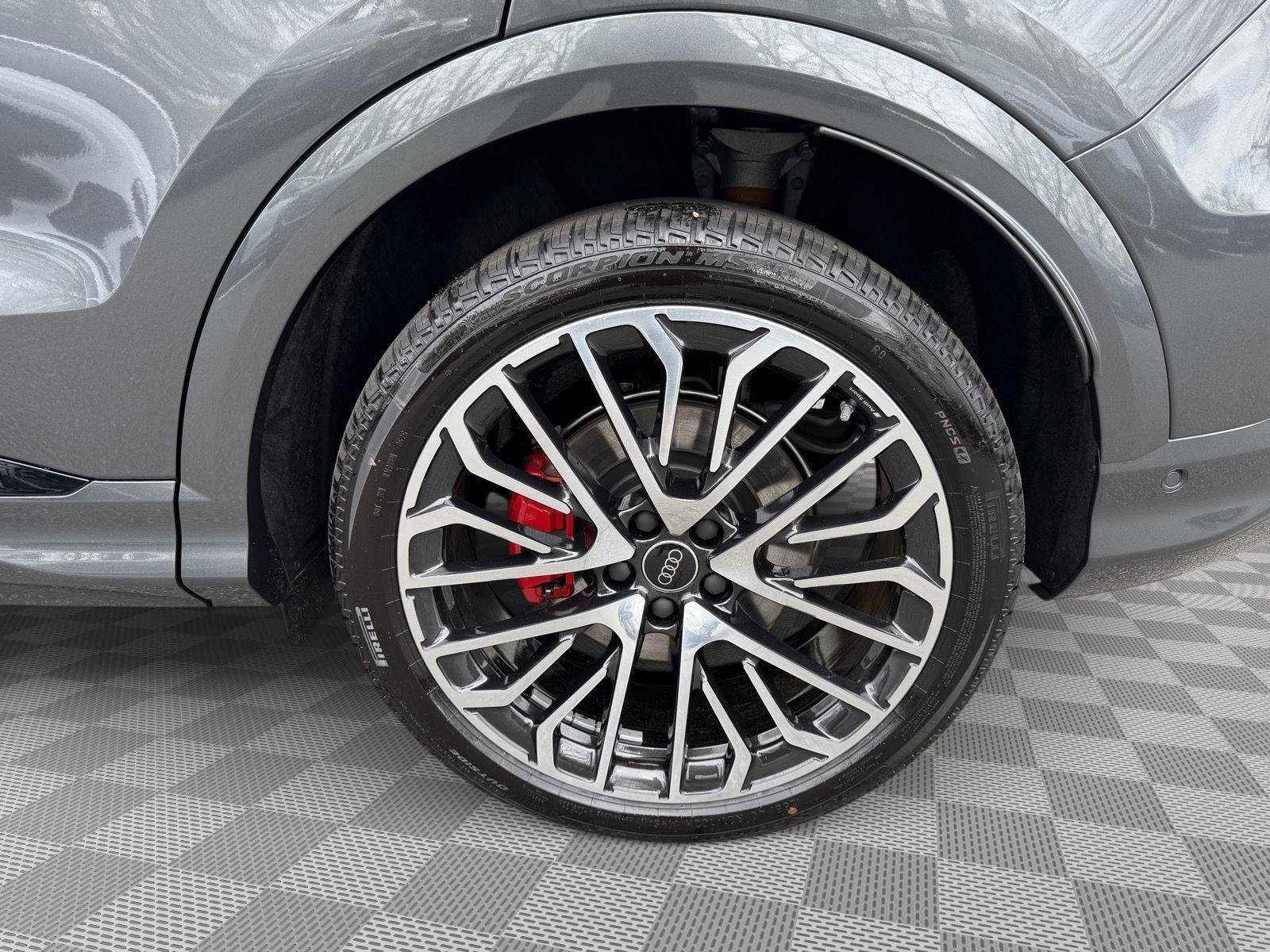 New 2026 Audi SQ5 Premium Plus image 8